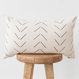 Woven Nook “Maza” Lumbar Pillow Cover